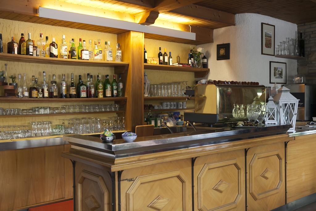 Hotel Villa Elda Ассизи Экстерьер фото