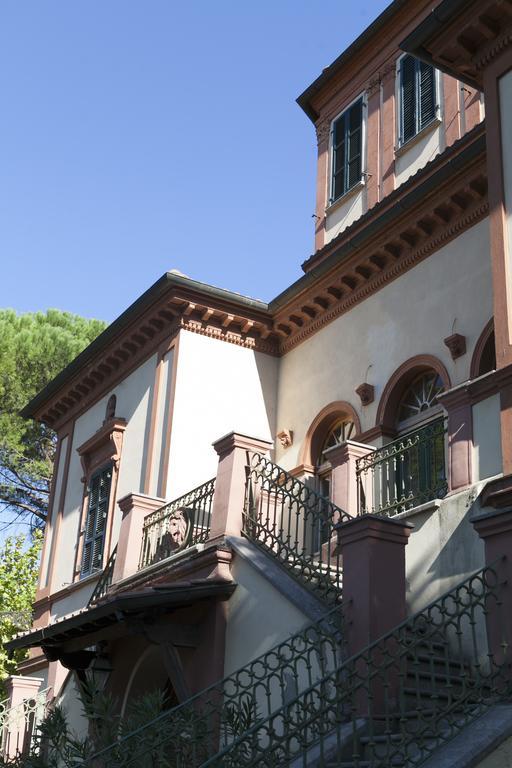 Hotel Villa Elda Ассизи Экстерьер фото